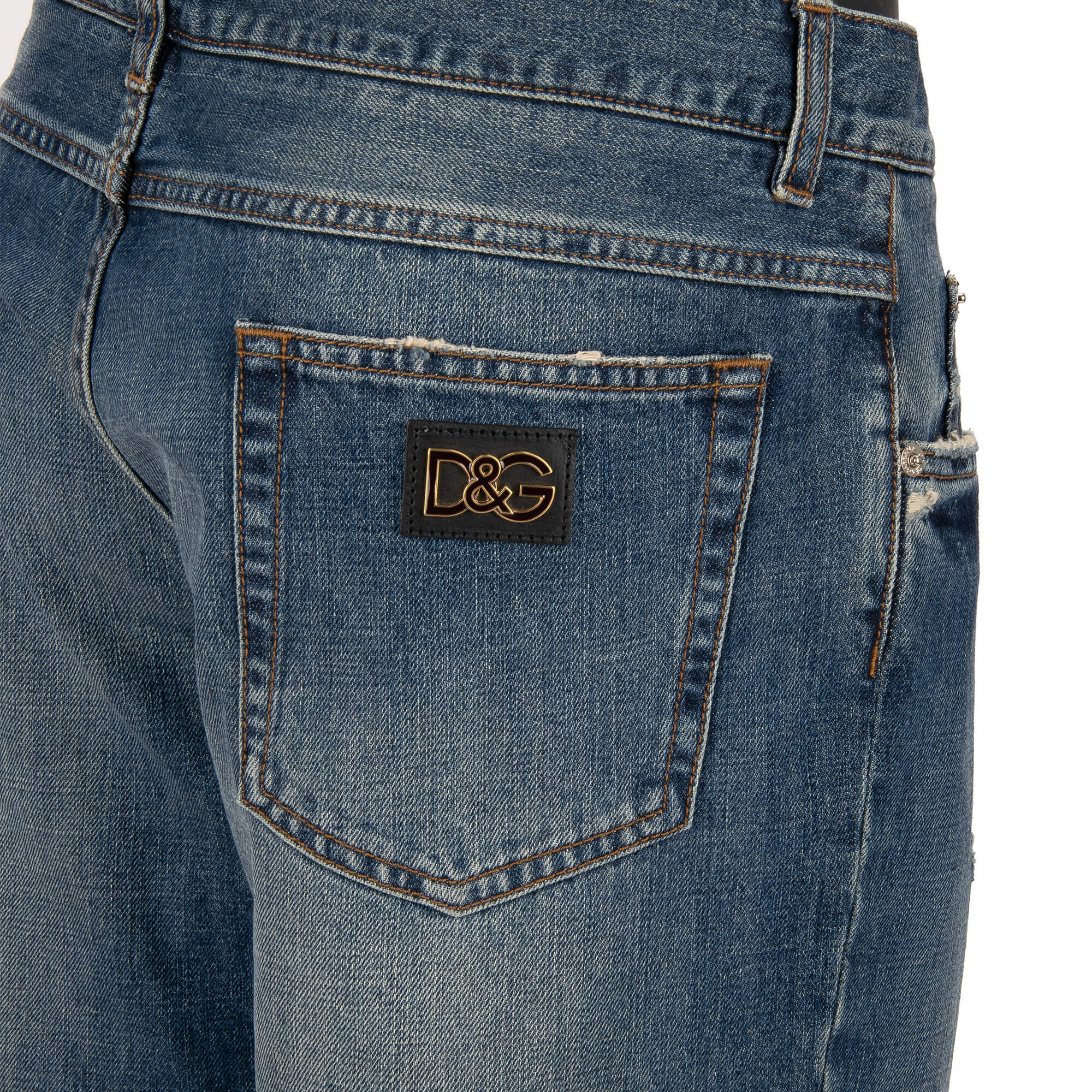 5-Pockets Jeans CLASSIC mit Leder Metall Logo Schild und Distressed Elementen von DOLCE & GABBANA