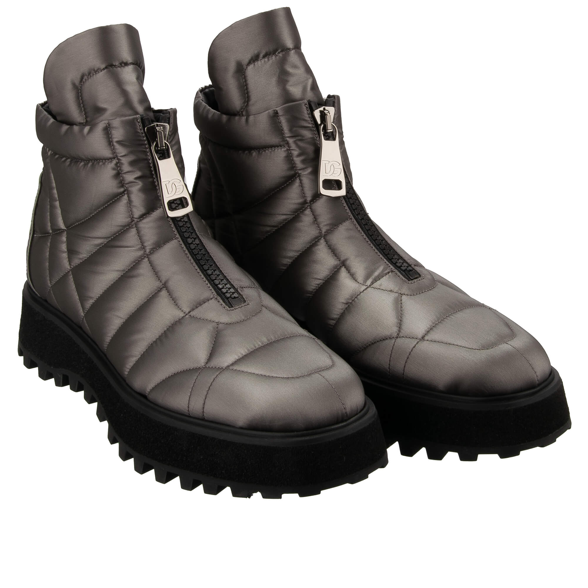 Metal Logo Plate Padded Boots Shoes MICHELANGELO Silver