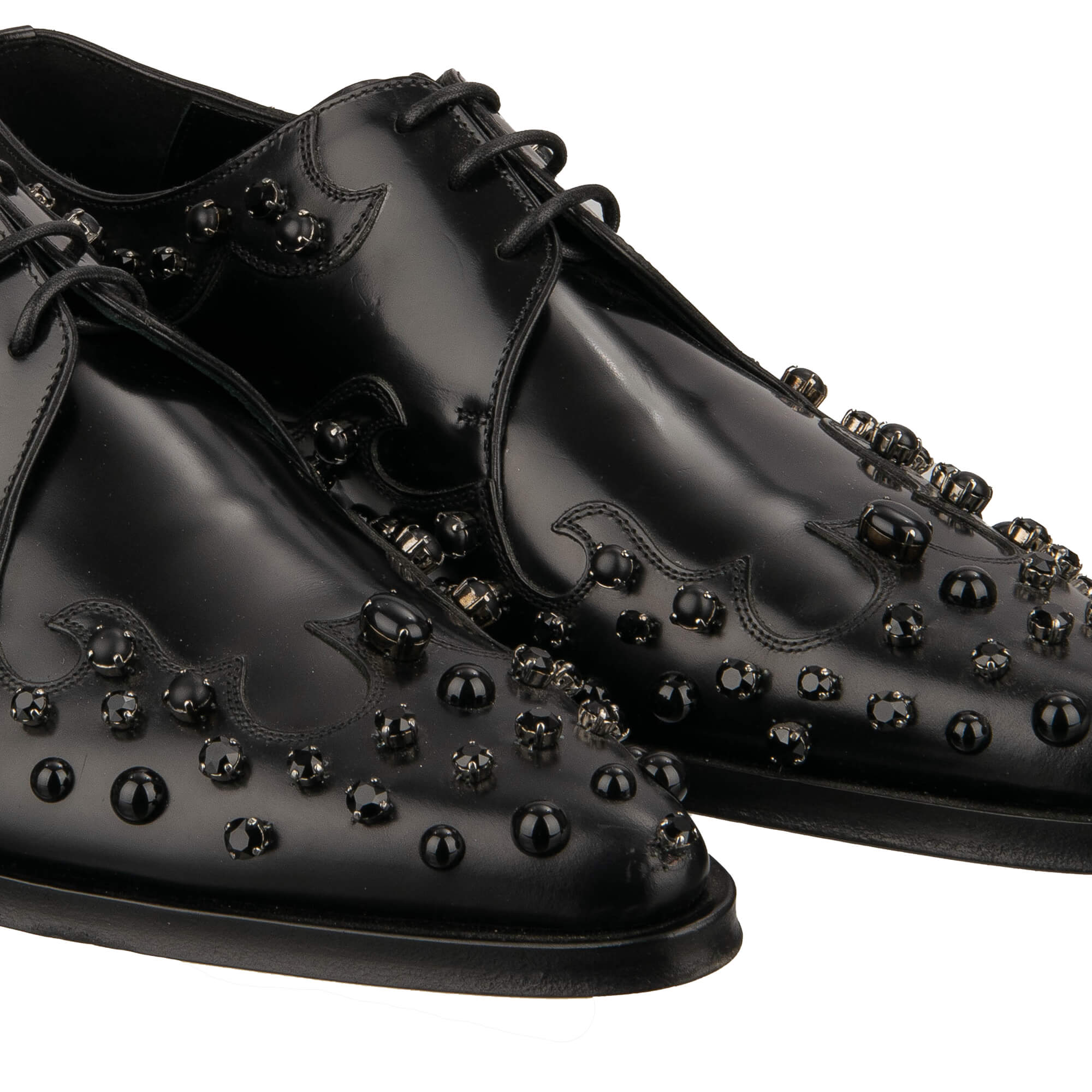 Derby Schuhe MILLENNIALS aus Leder mit Kristallen und Nieten in Schwarz von DOLCE & GABBANA