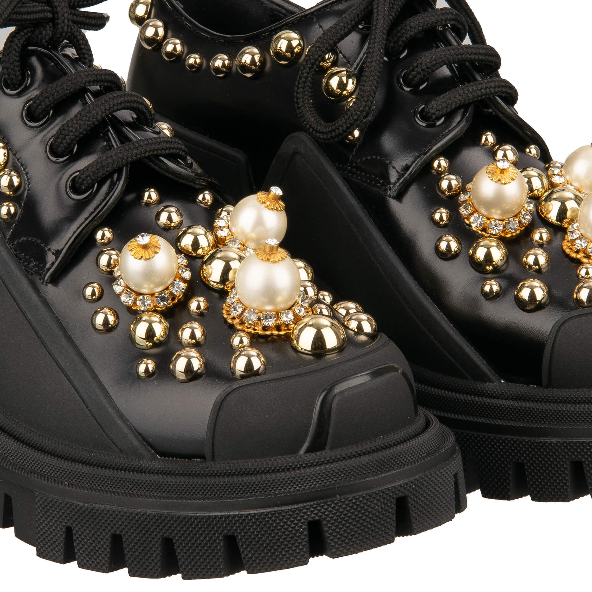 Classic leather shoes MILLENIALS with pointy toe shape and crystals embroidery in black by DOLCE & GABBANA