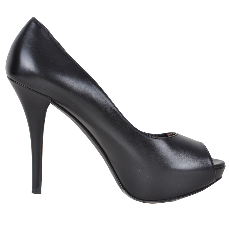 Plateau Pumps Black