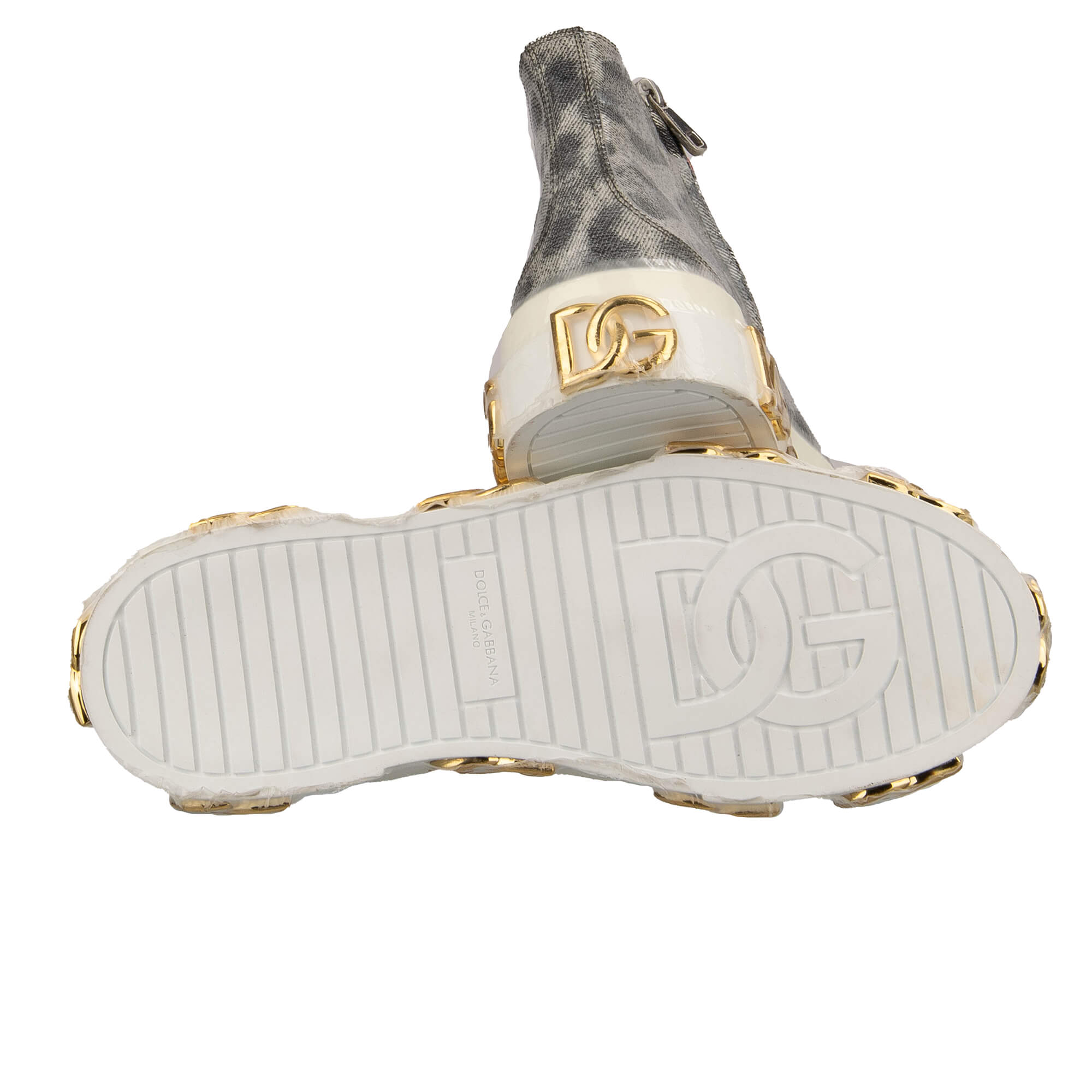 High Top Leopard Stoff und Leder Sneaker PORTOFINO mit DG Gold Logo und Plastik Folie Design in Grau und Weiß von DOLCE & GABBANA