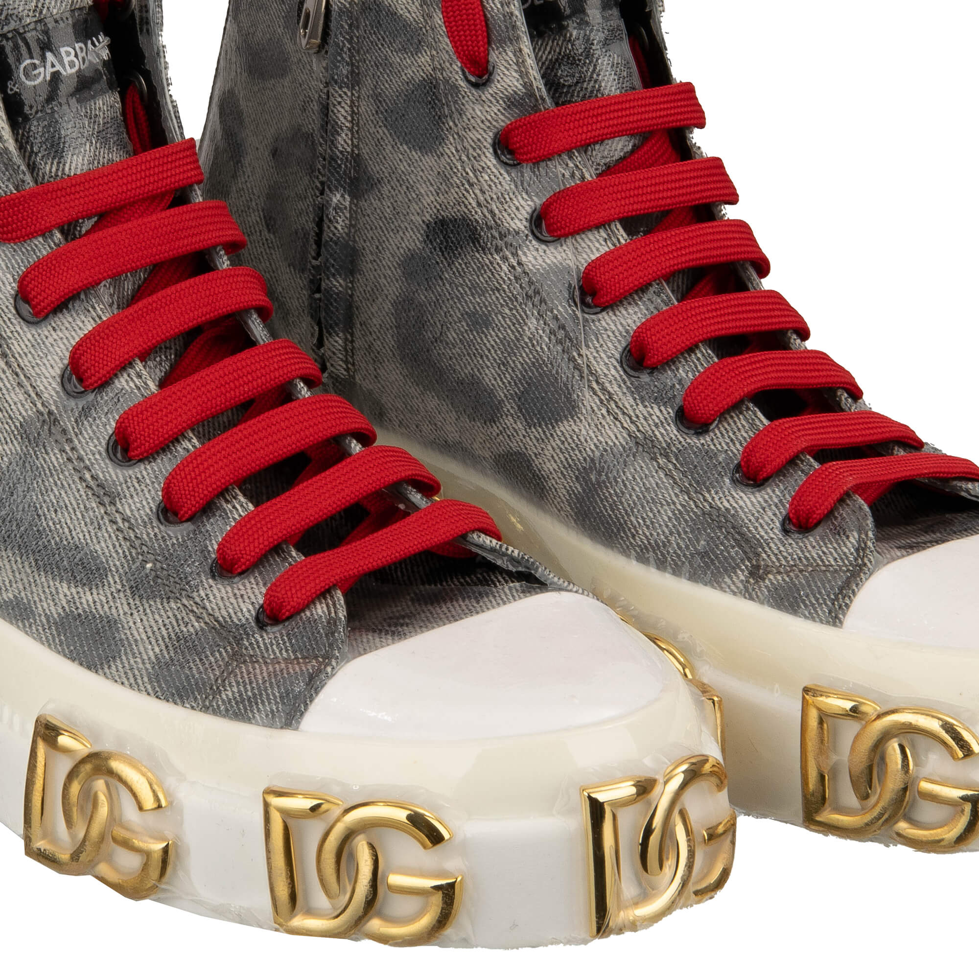 High Top Leopard Stoff und Leder Sneaker PORTOFINO mit DG Gold Logo und Plastik Folie Design in Grau und Weiß von DOLCE & GABBANA