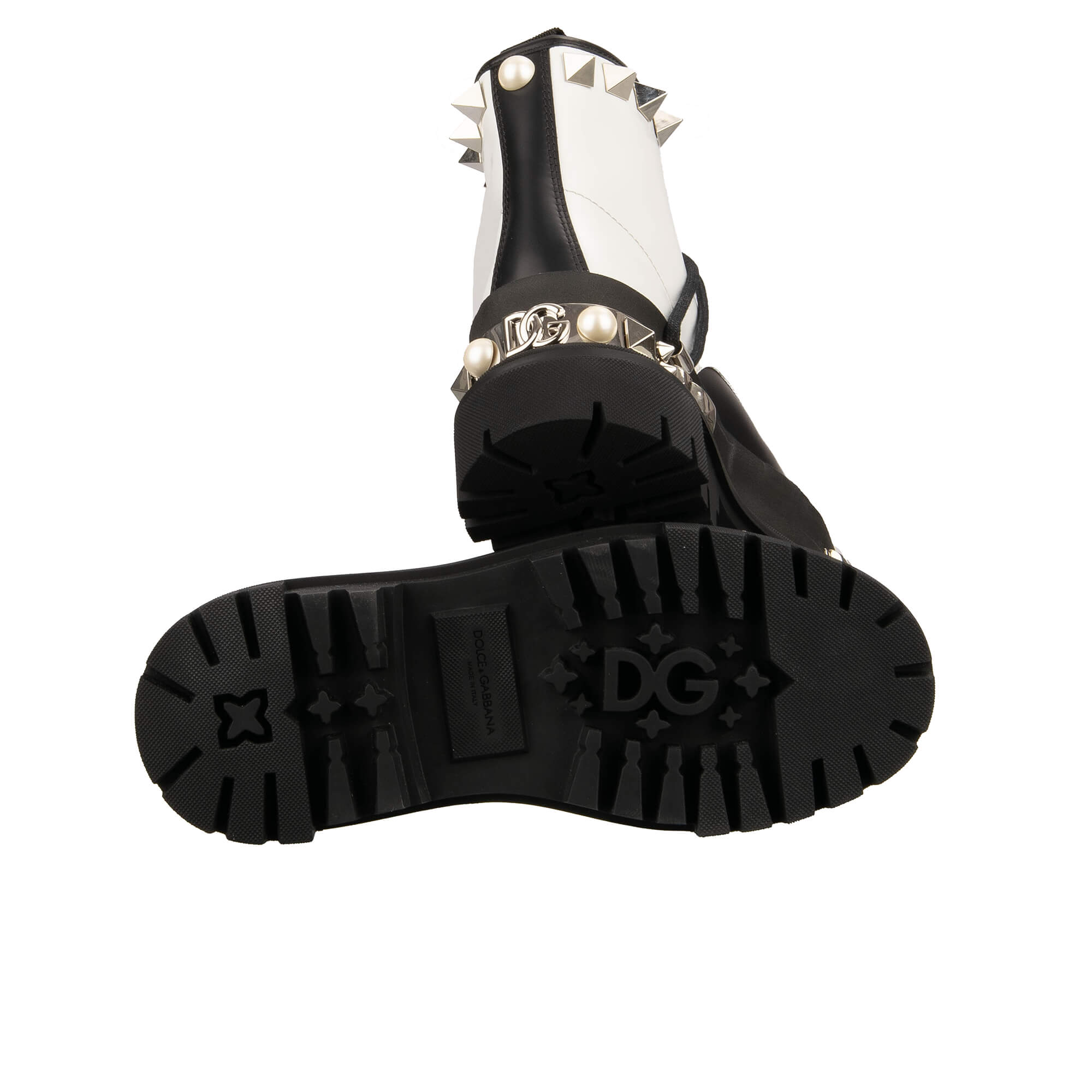 Leder Plateau Combat / Biker Stiefel mit Nieten, Perlen und DG Metall Logo in Schwarz und Weiß von DOLCE & GABBANA