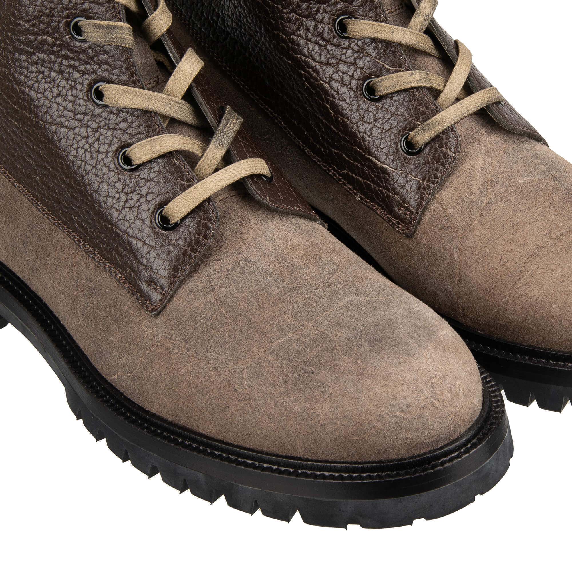 Royal Wappen Stoff und Leder Stiefel BAGHERIA mit Schnürsenkelverschluß in Braun von DOLCE & GABBANA