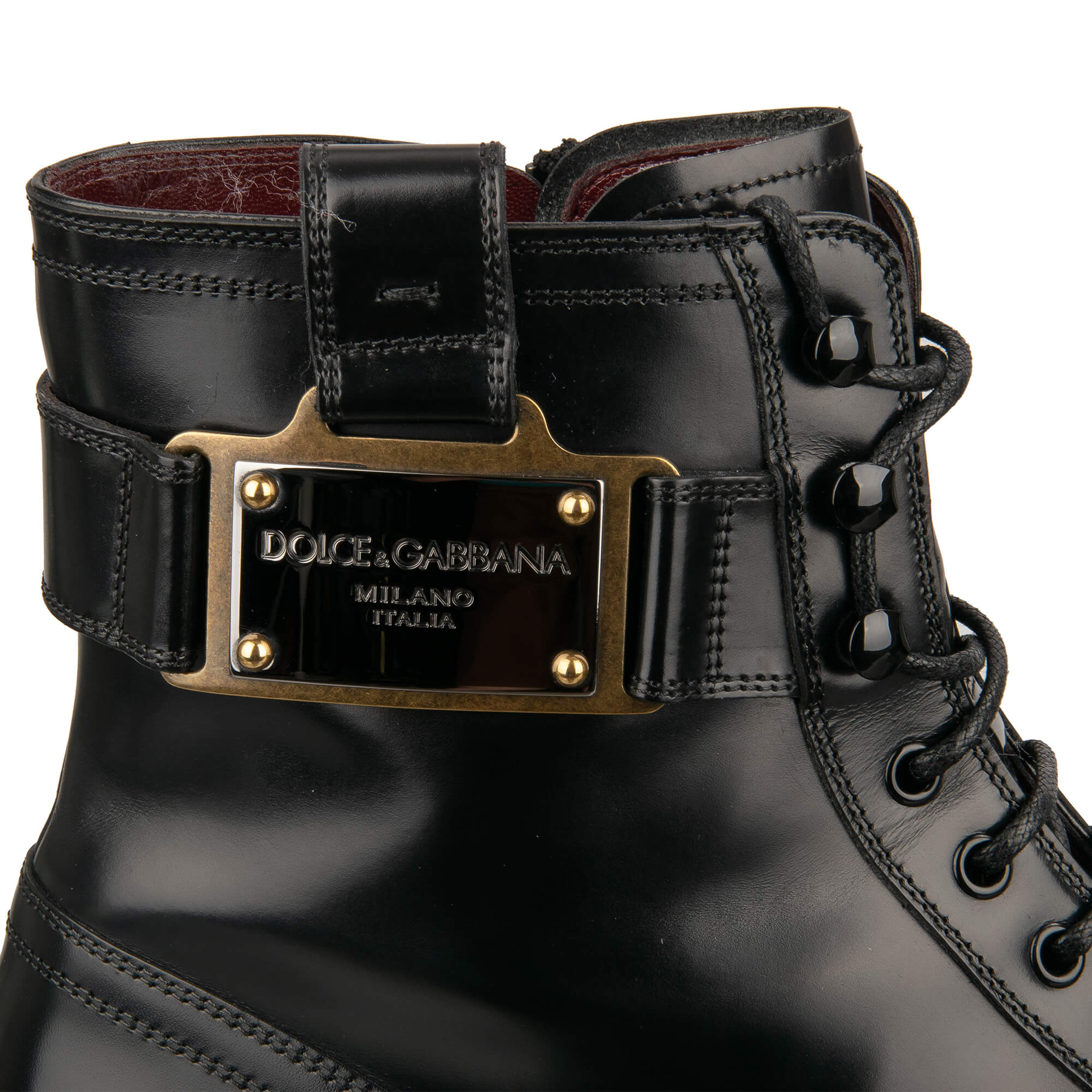 Stiefeletten MICHELANGELO aus gebürstetem Leder mit Logo Schild und Reißverschluss in Schwarz von DOLCE & GABBANA
