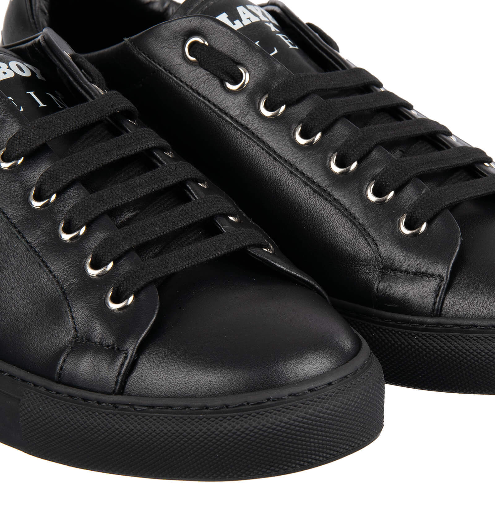 Low-Top Bunny Skull Logo Printed Sneaker Black White | EUR 40