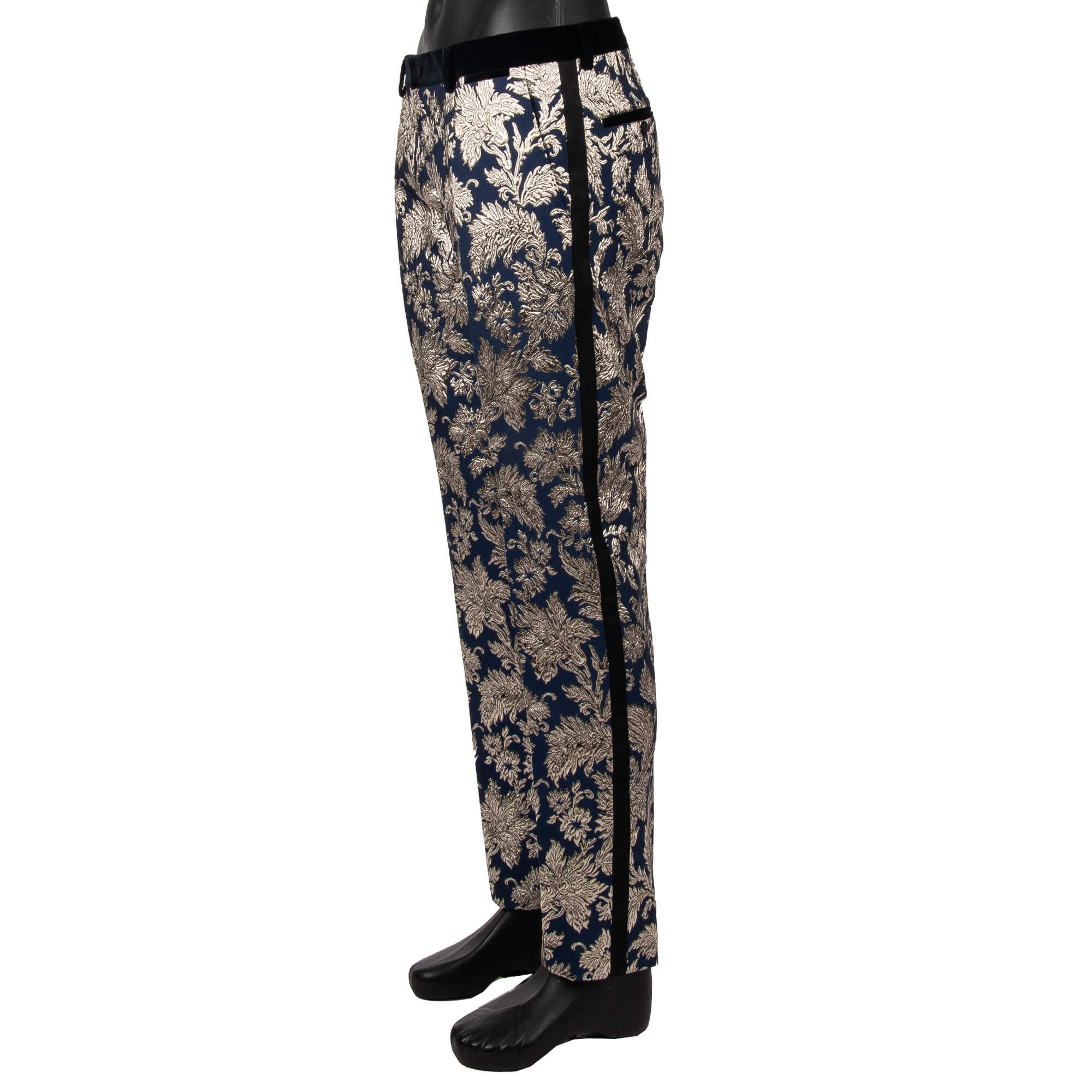 Anzug aus Blumen Jacquard mit spitzem Revers in Blau und Silber von DOLCE & GABBANA 