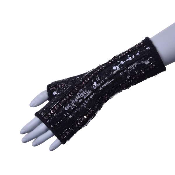 Knitted cashmere gloves with sequins and stars embroidery by Dolce&Gabbana Black Label