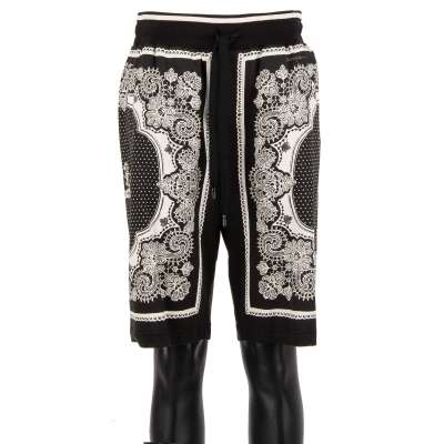 Cotton Sweatshorts with Bandana Crown Print and Pockets Black White 48 M