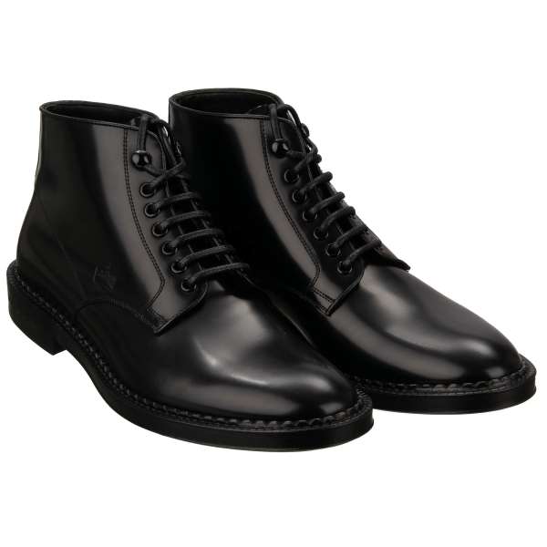 DG Logo and Crown Classic Leather Boots MARSALA with lace closure in black by DOLCE & GABBANA 