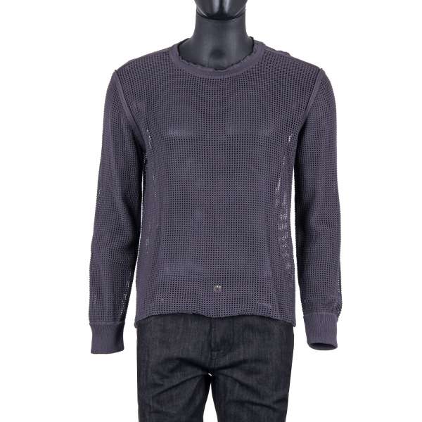 Knitted net structure cotton crewneck weater in gray by DOLCE & GABBANA