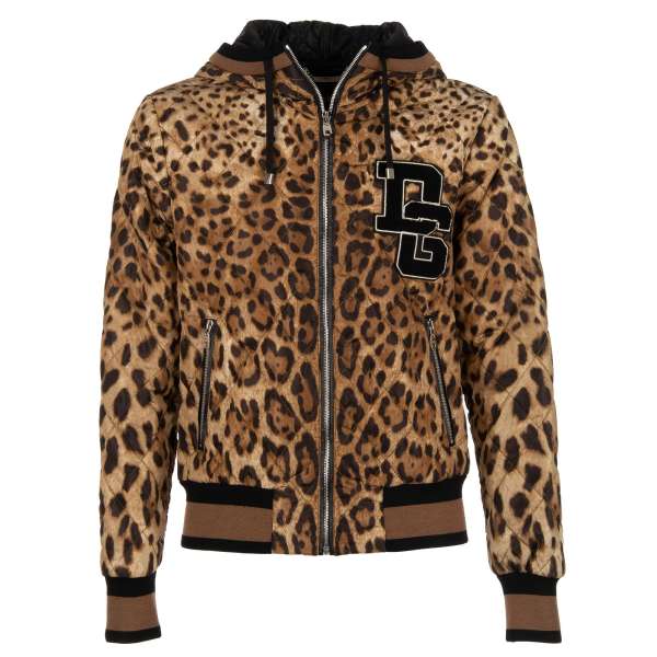 Gepolsterte Bomberjacke aus Nylon mit Leopard Print, Kapuze und besticktem DG Logo von DOLCE & GABBANA