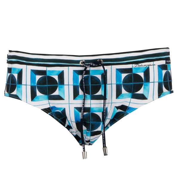 Elastische Badeslip / Badehose mit von Gio Ponti inspiriertem Keramik Print und Logo Patch von DOLCE & GABBANA Beachwear