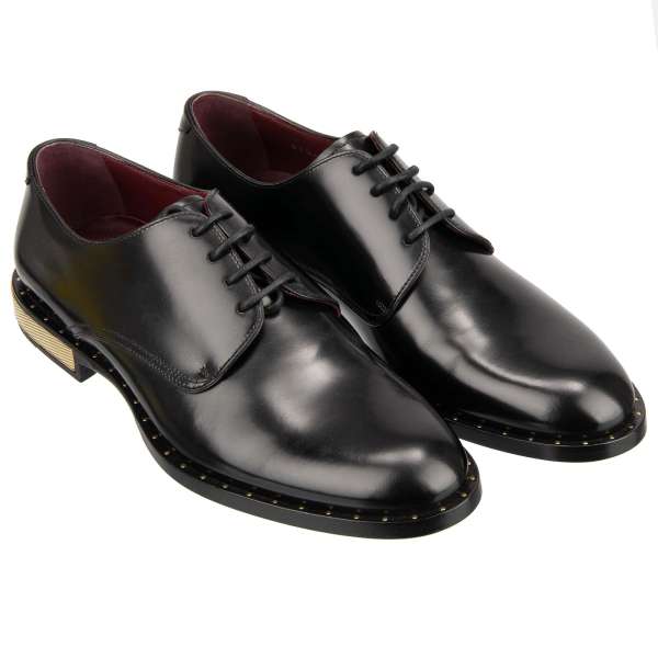 Exklusive, formelle Derby Schuhe NAPLES aus Kalbsleder mit DG Metall Logo Absatz in Gold und Schwarz von DOLCE & GABBANA
