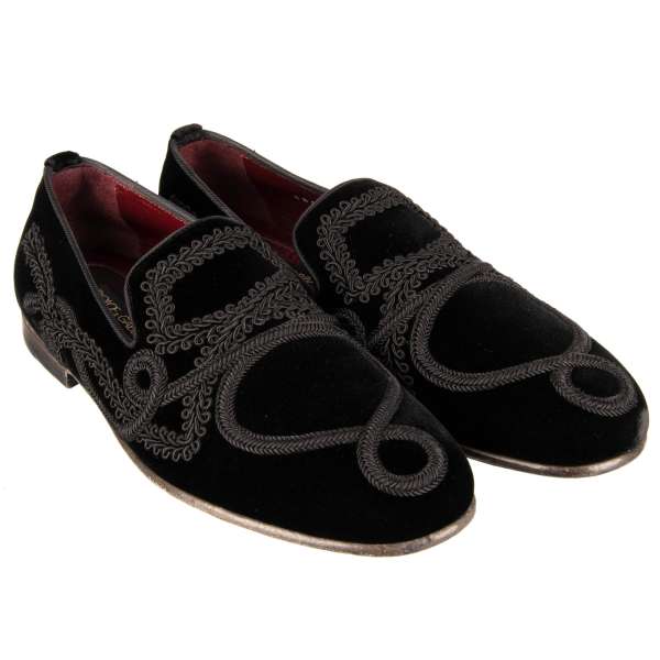 Spanische Kollektion Loafer MILANO aus Samt mit Stickerei Elementen in Schwarz von DOLCE & GABBANA