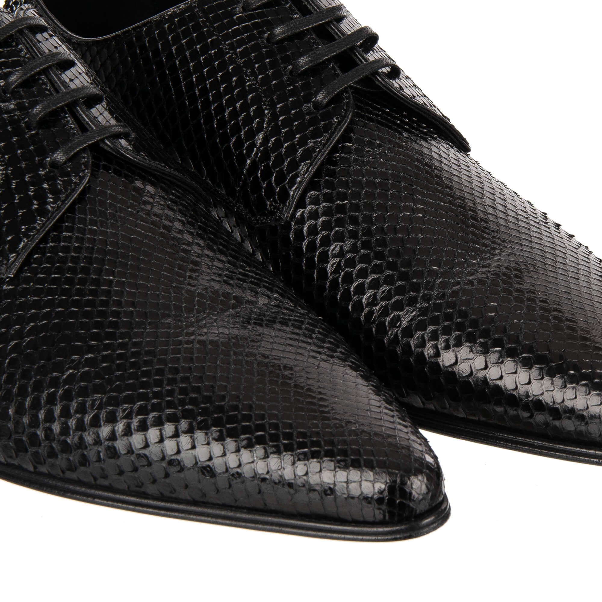 Snake leather shoes hotsell