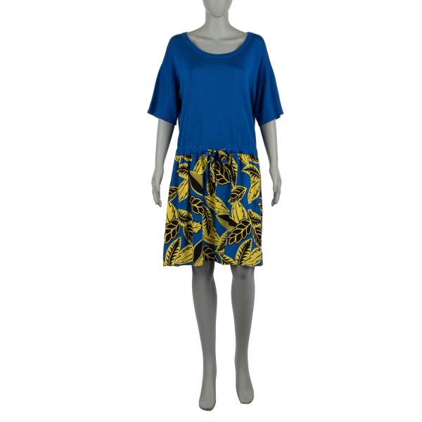 Sweater dress made of silk and rayon with floral print and waist belt by MOSCHINO BOUTIQUE