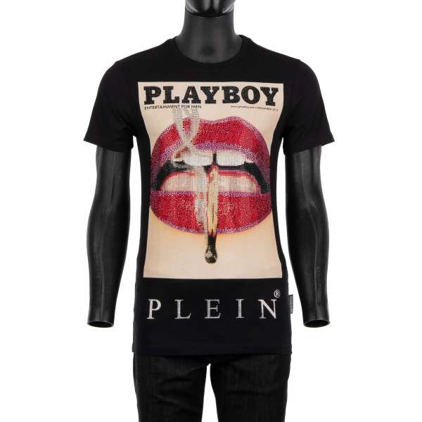 T-Shirt mit Magazin Cover Print von Lauren Young Lippen aus Kristallen vorne und mit Kristallen verziertem' Playboy Plein' Schriftzug auf der Rückseite von PHILIPP PLEIN x PLAYBOY