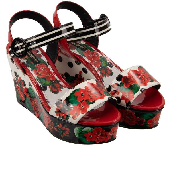 Plattform Sandalen BIANCA aus Lackleder mit Geranien Blumen Print in Rot, Weiß, Grün und Schwarz von DOLCE & GABBANA 