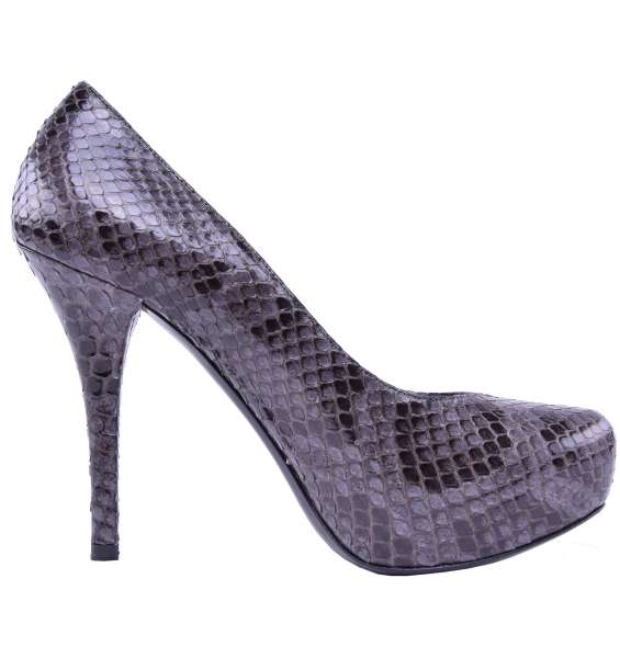 Plateau Pumps made of snakeskin by DOLCE & GABBANA Black Label