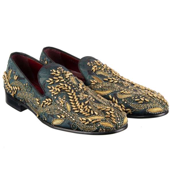 Loafer MILANO aus Jacquard mit massiver Stickerei aus Gun Metal Nieten und kleinen Kristallen in Gold von DOLCE & GABBANA