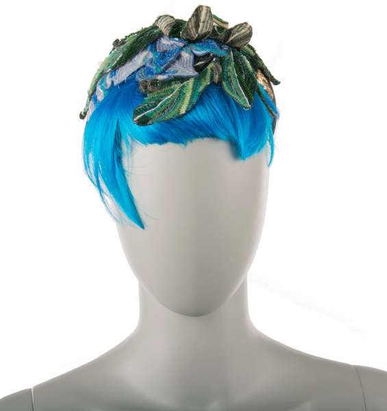 Haarreif / Perücke aus Seide und Lurex Mischung verziert mit handbestickten Pailletten und Perlen Blättern in Grün und Blau von DOLCE & GABBANA