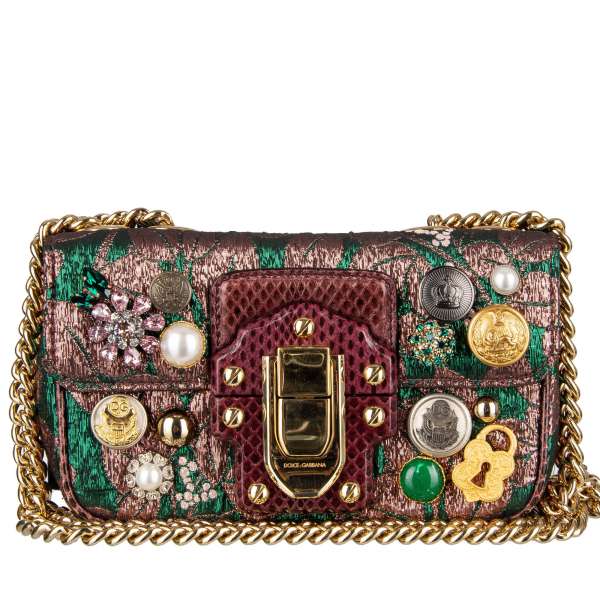 Schultertasche / Clutch LUCIA aus Lurex Jacquard und Schlangenleder mit Broschen, Swarovski Kristallen, Nieten, DG Logos, Knöpfen und Kettenriemen in Gold von DOLCE & GABBANA