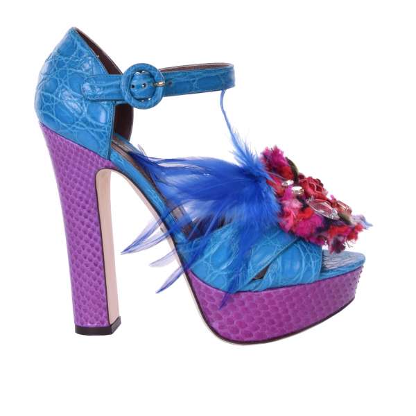 Krokodil- / Schlangenleder Plateau Sandalen / Pumps verschönert mit Perlen, Rose, Kristallen und Federn Brosche von DOLCE & GABBANA Black Label