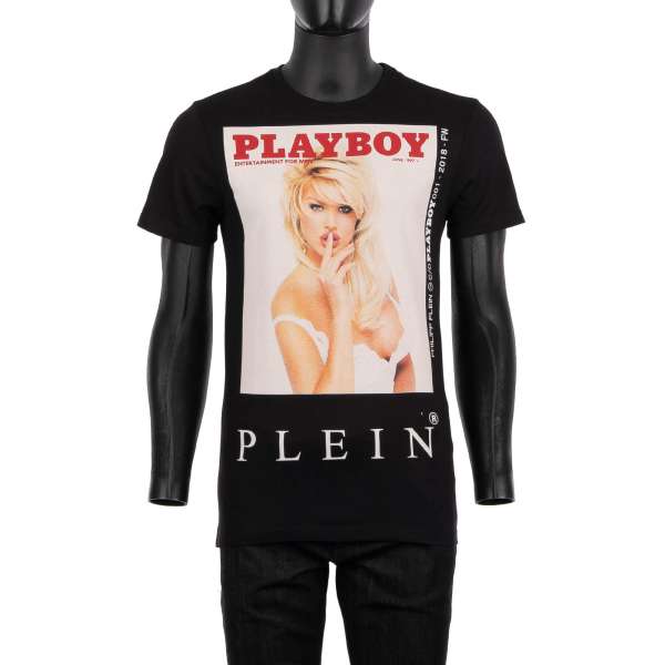 T-Shirt mit Magazin Print von Victoria Silvstedt mit 'PLAYBOY PLEIN' Print vorne und mit PHILIPP PLEIN Logo Schild auf der Rückseite von PHILIPP PLEIN x PLAYBOY