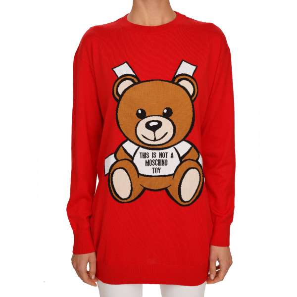 Kurzes gestricktes Sweater Kleid mit Teddy Bär Print und Schriftzug "This is not a Moschino Toy" aus Baumwolle von MOSCHINO COUTURE