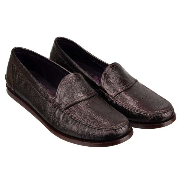 Patent leather loafer shoes PETRARCA in purple / bordeaux by DOLCE & GABBANA