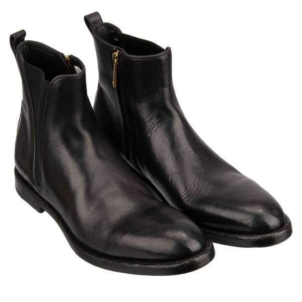 Leather Ankle Boots GIOTTO with golden zip closure in black by DOLCE & GABBANA 