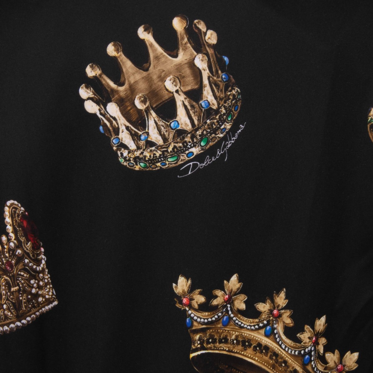 DOLCE-GABBANA-Baroque-Crown-