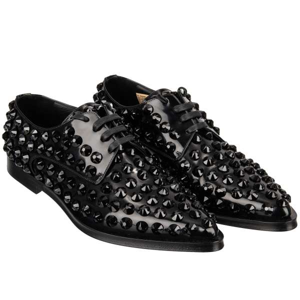 Classic leather shoes MILLENIALS with pointy toe shape and crystals embroidery in black by DOLCE & GABBANA