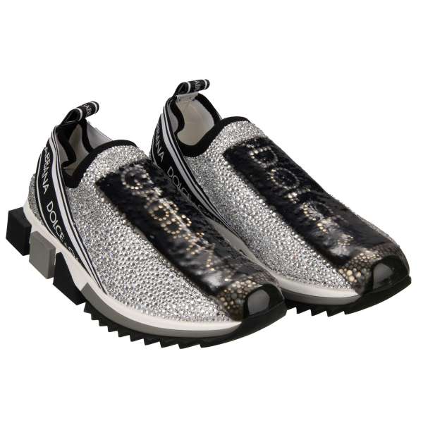 Elastische Slip-On Sneaker SORRENTO mit Kristallen und Logo Streifen in Weiß und Schwarz von DOLCE & GABBANA