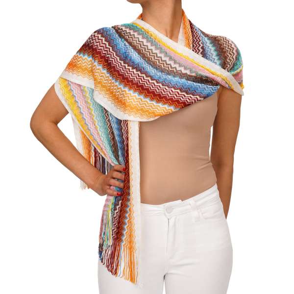 Large zigzag pattern woven Poncho Scarf / Foulard in white, orange, blue, red and yellow by MISSONI