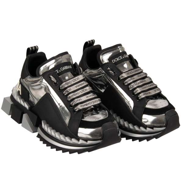 Plateau Sneaker SUPER QUEEN mit DG Logo in Silber und Schwarz von DOLCE & GABBANA