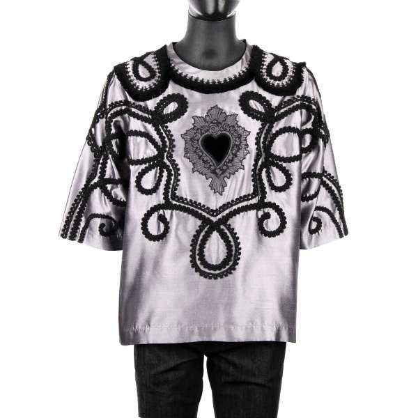 Halbarm-Shirt "Sacred Heart" aus Seide im spanischen Torero-Stil mit Stickerei von DOLCE & GABBANA Black Label