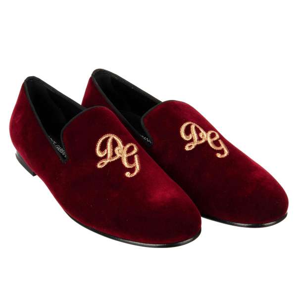 Velvet loafer shoes AMALFI with embroidered golden DG logo in bordeaux red by DOLCE & GABBANA