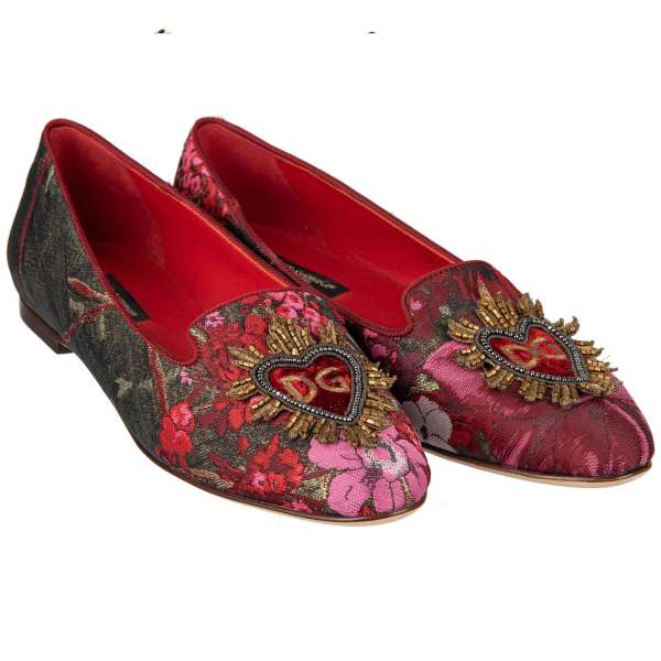 Spitzform Ballerinas AUDREY aus Lurex Jacquard in Gold-Rot mit bestickten Sacred Heart und Logo von DOLCE & GABBANA