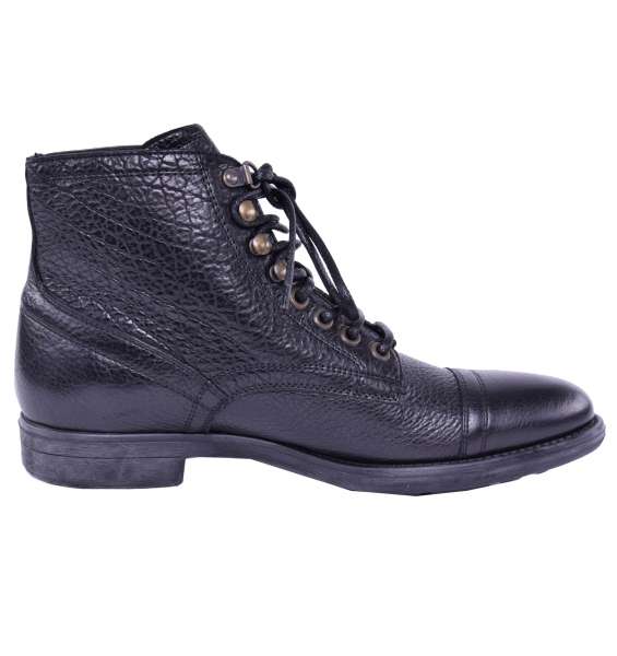 Stiefeletten Siracusa von DOLCE & GABBANA Black LabelStiefeletten SIRACUSA aus Bison Leder mit Logo Textur von DOLCE & GABBANA