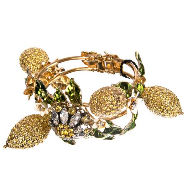 Daisy Lemon Armband mit Zitronen, Blumen, Münzen und Kristallen mit Magnetverschluss in Gold und Gelb von DOLCE & GABBANA