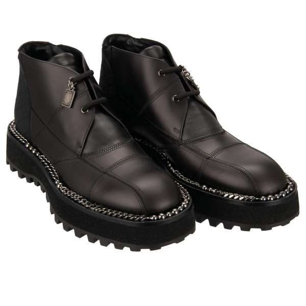 Nylon und Leder Stiefeletten MICHELANGELO mit DG Metall Logo Anhänger und Silber Kette Dekoration in Schwarz von DOLCE & GABBANA