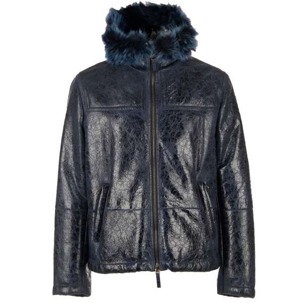 Einzigartige glänzende Jacke aus Nappa Leder im destroyed look mit Futter und Kapuze aus echtem Pelz und Außentaschen von DOLCE & GABBANA 