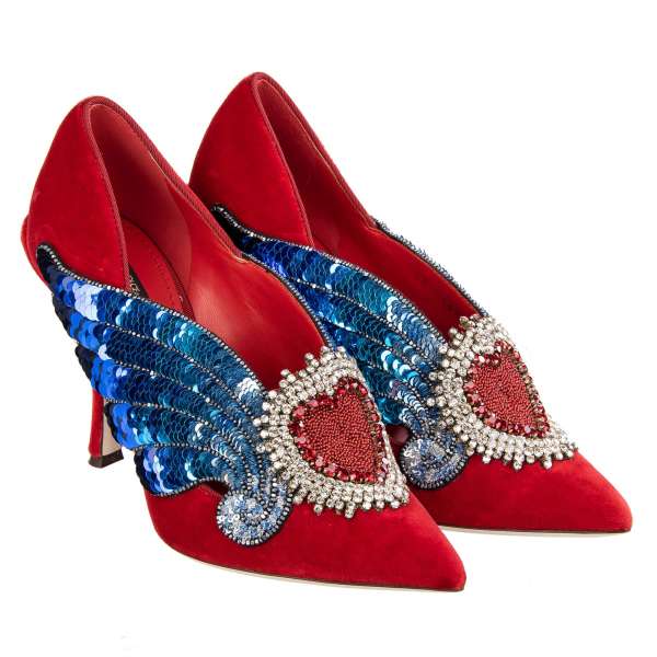  Spitzform Pumps LORI aus Samt in Rot mit Kristallen und Pailletten bestickten Sacred Heart und Wings von DOLCE & GABBANA