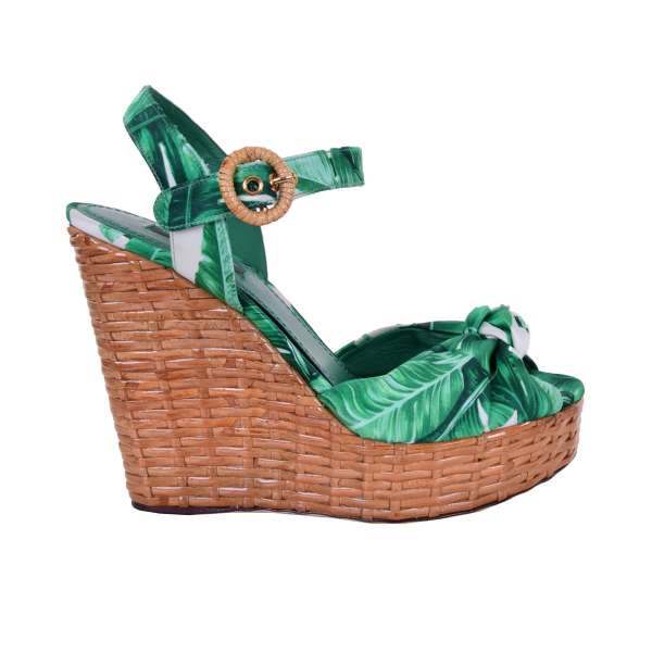 Wedges / Plateau Sandalen BIANCA aus Seide mit Bananenblätter Print und Raffia Absatz von DOLCE & GABBANA