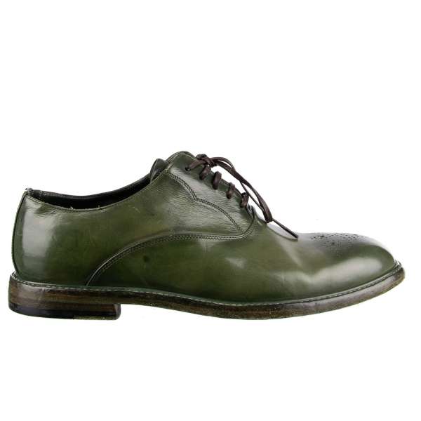 Derby Schuhe im Vintage / Used Look MARSALA aus Kalbsleder mit Brogue Dekoration von DOLCE & GABBANA