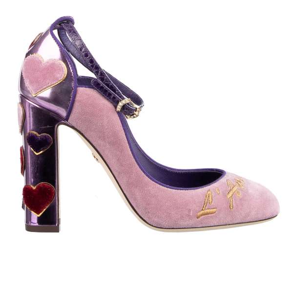 Velvet Ankle Strap Pumps VALLY in purple and pink with gold embroidered L'Amore, hearts embellished block heel and snakeskin ankle strap by DOLCE & GABBANA