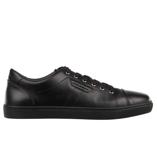  Classic Low-Top Sneaker LONDON with logo plate in black by DOLCE & GABBANA
